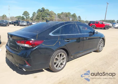 2018 Hyundai Sonata Sport 2.0T z USA, uszkodzony, nr VIN 5NPE34AB7JH667897